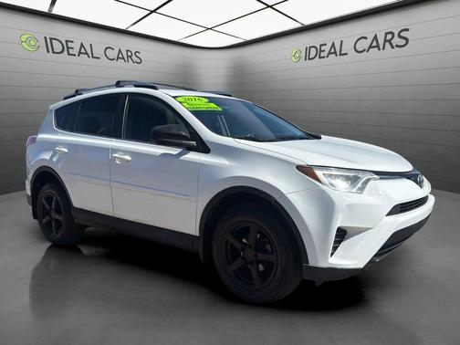 Super White 2016 Toyota RAV4 LE