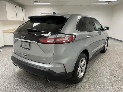 2020 Ford Edge SE
