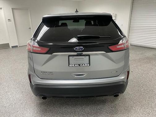 2020 Ford Edge SE