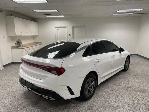2022 Kia K5 LXS