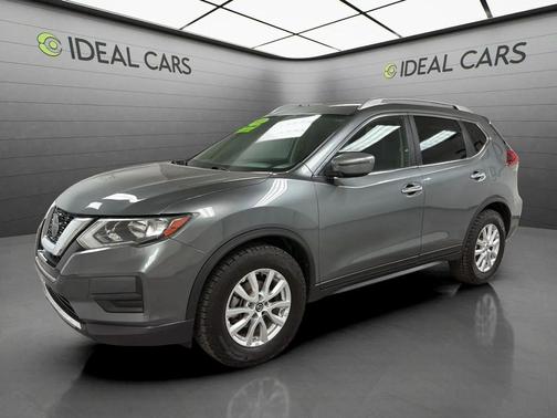 Gun Metallic 2018 Nissan Rogue SV