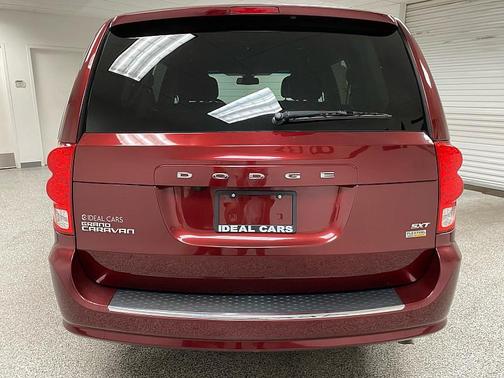 Octane Red Pearlcoat 2019 Dodge Grand Caravan SXT