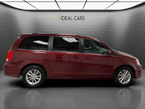 Octane Red Pearlcoat 2019 Dodge Grand Caravan SXT