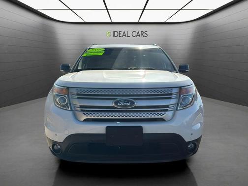 White Platinum Metallic Tri-Coat 2014 Ford Explorer XLT