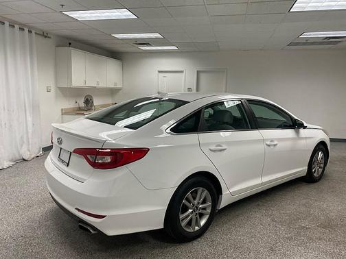 2017 Hyundai SONATA Base