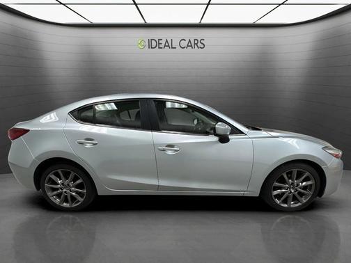 Sonic Silver Metallic 2018 Mazda Mazda3 Touring