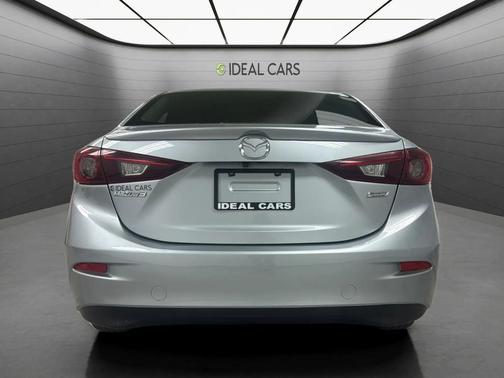 Sonic Silver Metallic 2018 Mazda Mazda3 Touring