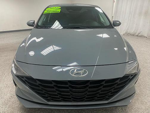 2022 Hyundai ELANTRA SEL