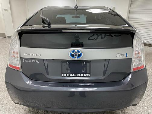 2013 Toyota Prius Plug-in Base