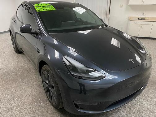 2024 Tesla Model Y 