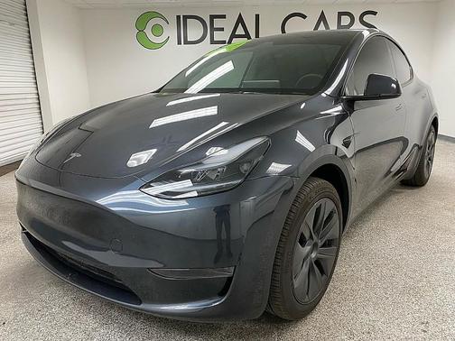 2024 Tesla Model Y 