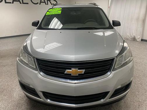2017 Chevrolet Traverse LS
