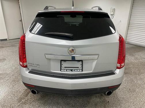 2010 Cadillac SRX Luxury Collection