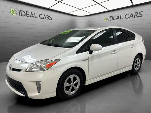 Super White 2012 Toyota Prius Three