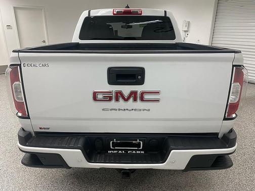 2021 GMC Canyon Elevation Standard