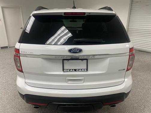2014 Ford Explorer Base