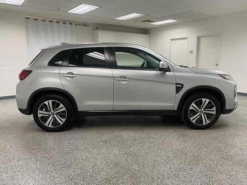 2021 Mitsubishi Outlander Sport 2.0 LE