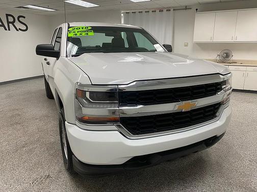 2018 Chevrolet Silverado 1500 WT