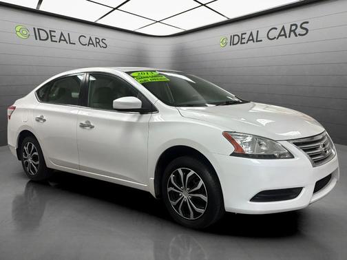 Aspen White 2013 Nissan Sentra SV