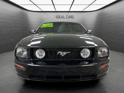 Black Clearcoat 2006 Ford Mustang GT Premium