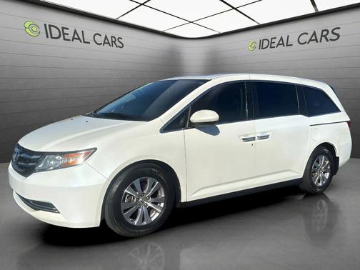 White Diamond Pearl 2014 Honda Odyssey EX-L