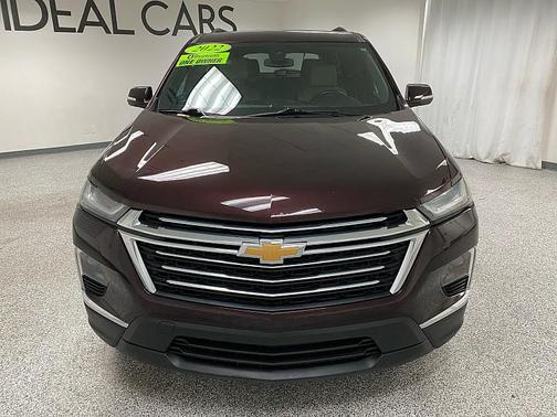 2022 Chevrolet Traverse LT Cloth