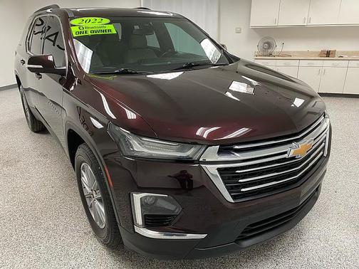 2022 Chevrolet Traverse LT Cloth