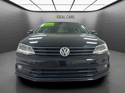 Black 2015 Volkswagen Jetta 1.8T SEL