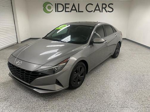 2021 Hyundai ELANTRA SEL