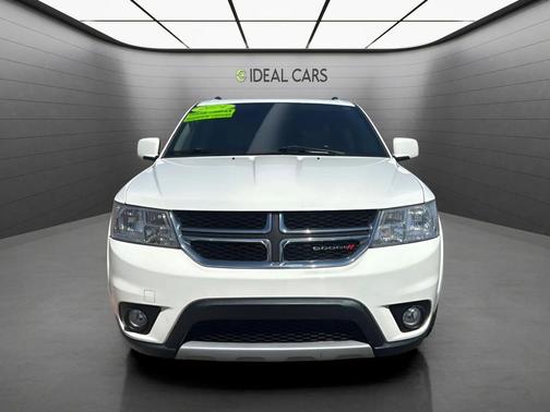 White 2014 Dodge Journey SXT