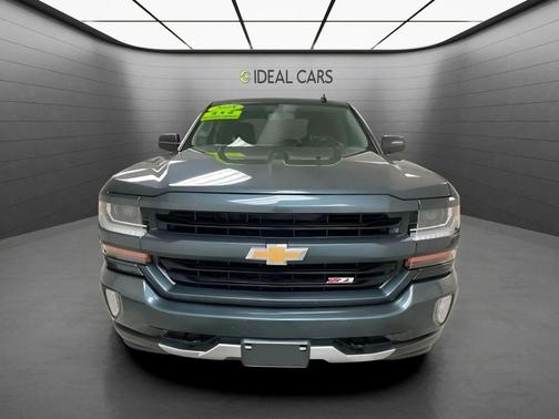 Graphite Metallic 2018 Chevrolet Silverado 1500 2LT