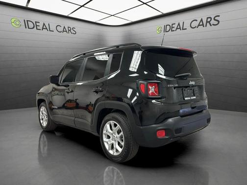 Black 2018 Jeep Renegade Latitude