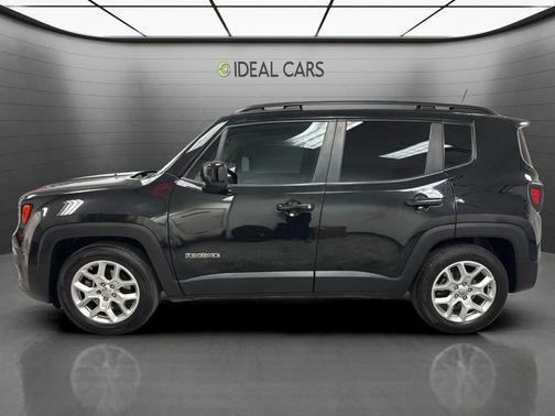 Black 2018 Jeep Renegade Latitude