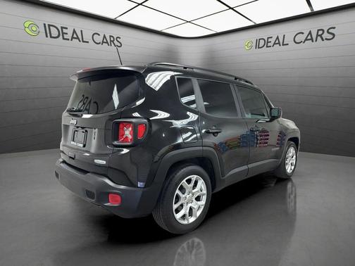 Black 2018 Jeep Renegade Latitude
