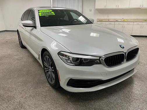 2019 BMW 530e iPerformance