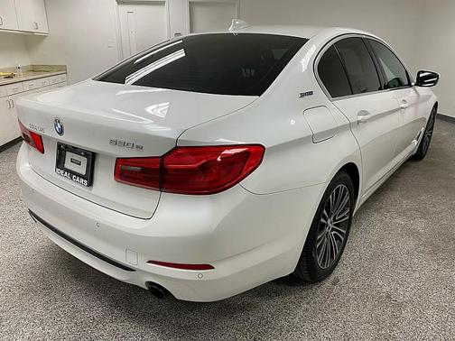 2019 BMW 530e iPerformance