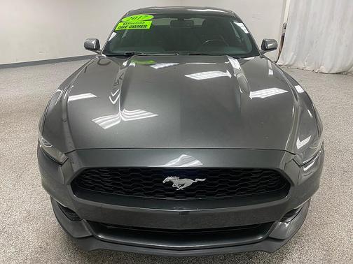 2017 Ford Mustang V6