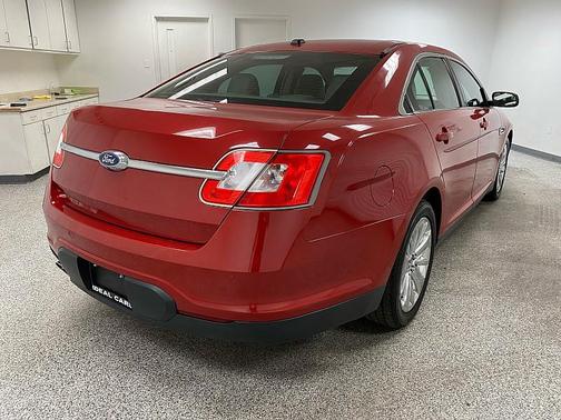 2011 Ford Taurus Limited
