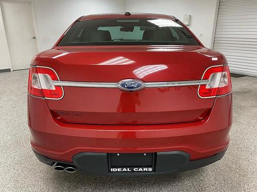 2011 Ford Taurus Limited