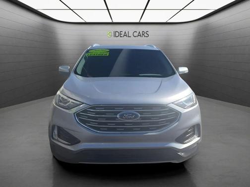 Iconic Silver 2020 Ford Edge SEL