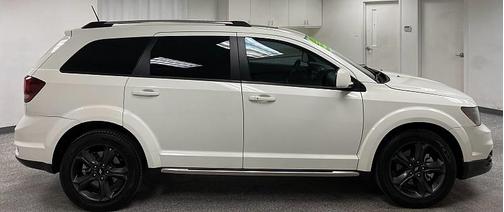 2020 Dodge Journey Crossroad