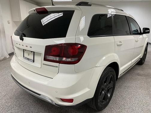 2020 Dodge Journey Crossroad