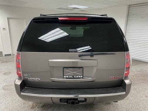 2012 GMC Yukon Denali