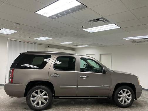 2012 GMC Yukon Denali