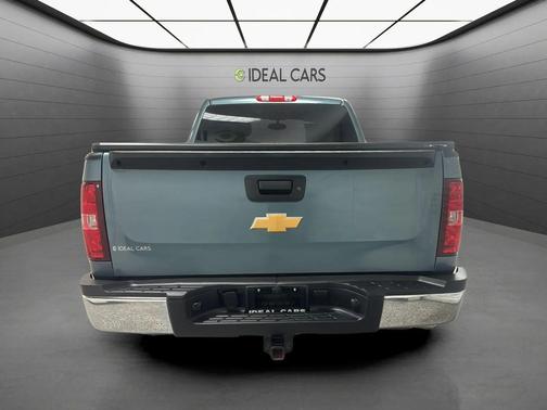 Blue Metallic 2013 Chevrolet Silverado 1500 LT