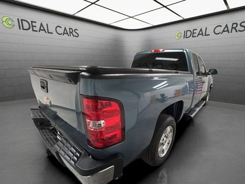 Blue Metallic 2013 Chevrolet Silverado 1500 LT