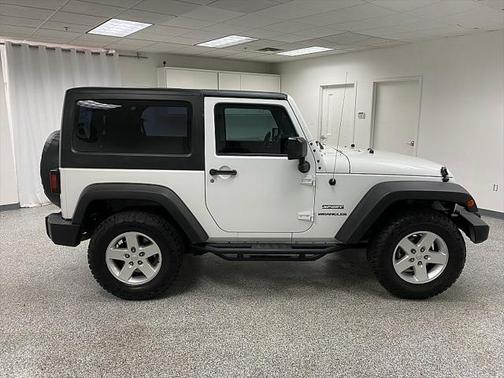2016 Jeep Wrangler Sport