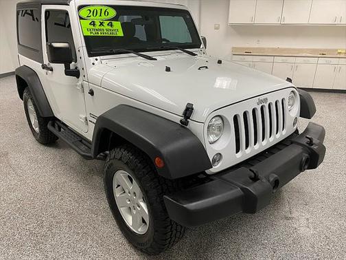 2016 Jeep Wrangler Sport