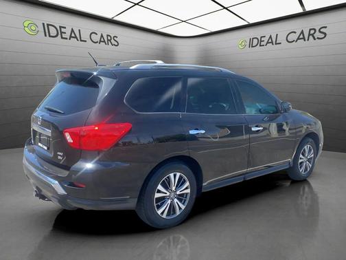 Magnetic Black 2017 Nissan Pathfinder SV