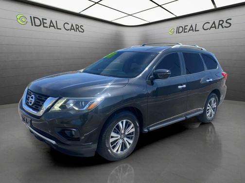 Magnetic Black 2017 Nissan Pathfinder SV